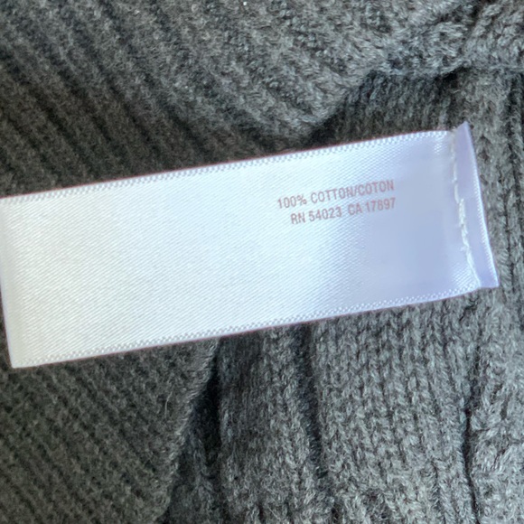 SOLD Old Navy Women’s Cable knit V-Neck Gray Pullover Sweater Top 100% Cotton - Picture 4 of 4